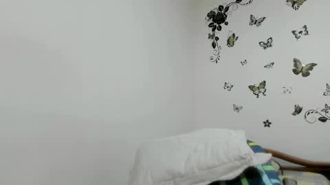 Snapshot of jenniferloveyou chatting on 2, 6, 2026 jenniferloveyou online show from 2, 6, 2026