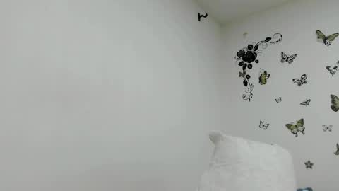 Snapshot of jenniferloveyou chatting on 7, 6, 2026 jenniferloveyou online show from 7, 6, 2026
