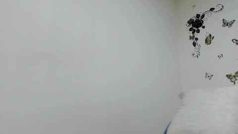 Snapshot of jenniferloveyou chatting on 9, 7, 2026 jenniferloveyou online show from 9, 7, 2026
