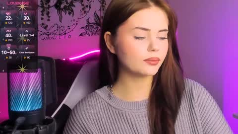 Jenni online show from 17, 12, 2024