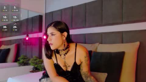 Jenn online show from 5, 12, 2025