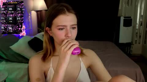 jenny_bunny_ online show from 15, 3, 2026