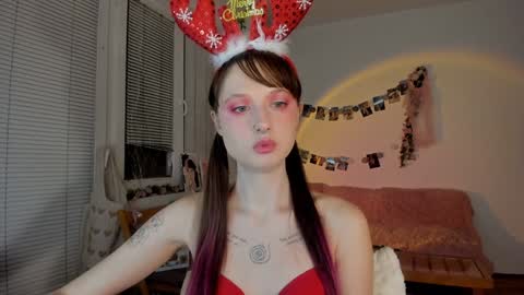 Snapshot of jenny_cox_love chatting on 23, 12, 2024 Jennifer Jenny Darling   online show from 23, 12, 2024