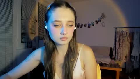 Snapshot of jenny_cox_love chatting on 22, 9, 2025 Jennifer Jenny Darling   online show from 22, 9, 2025