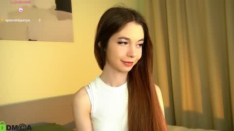 Snapshot of jenny_lylu chatting on 18, 1, 2025 Ori online show from 18, 1, 2025