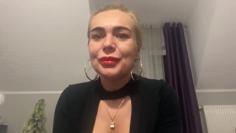 Jenny online show from 28, 12, 2024