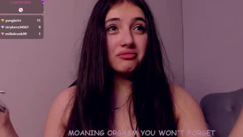 Snapshot of jennyferguson chatting on 1, 2, 2025 Jenny Ferguson online show from 1, 2, 2025