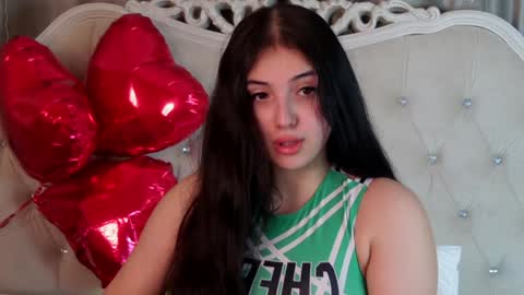 Snapshot of jennyferguson chatting on 7, 2, 2025 Jenny Ferguson online show from 7, 2, 2025