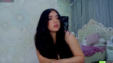 Snapshot of jennyferguson chatting on 8, 3, 2025 Jenny Ferguson online show from 8, 3, 2025