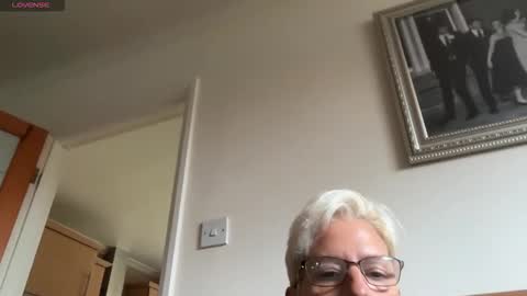 Snapshot of jennyhazel69 chatting on 13, 10, 2025 JennyHazel online show from 13, 10, 2025