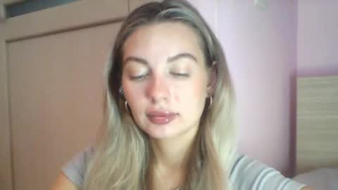 The Flower Power Models online show from 27, 7, 2026