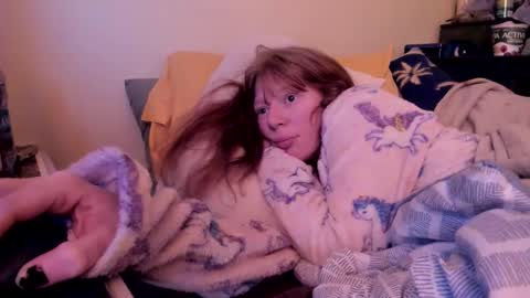 Snapshot of jenovakitty chatting on 25, 2, 2026 Jenn - come to my onlyfans online show from 25, 2, 2026