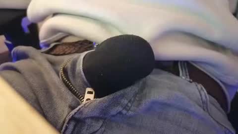 Snapshot of jeremie18cms chatting on 15, 2, 2025 Machine  Sperme  online show from 15, 2, 2025