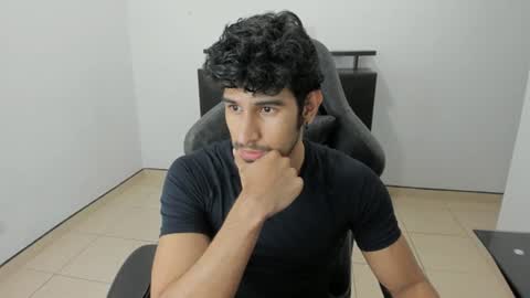 Snapshot of jeremy_colton_hot chatting on 1, 8, 2026 jeremy_colton_hot online show from 1, 8, 2026
