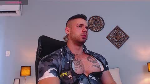 Snapshot of jeremylowe chatting on 12, 3, 2025 Jeremy Lowe online show from 12, 3, 2025