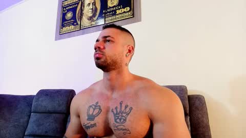 Snapshot of jeremylowe chatting on 23, 9, 2025 Jeremy Lowe online show from 23, 9, 2025