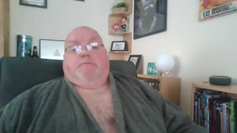 Snapshot of jerseyhammer01 chatting on 5, 2, 2025 Harry online show from 5, 2, 2025