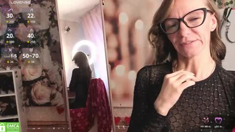 Snapshot of jesica_moon_peachyy chatting on 17, 5, 2026 jesica_moon_peachyy online show from 17, 5, 2026