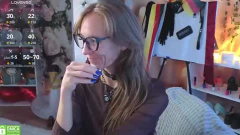 Snapshot of jesica_moon_peachyy chatting on 3, 7, 2026 jesica_moon_peachyy online show from 3, 7, 2026