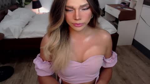 jesie_hot69 online show from 15, 7, 2026