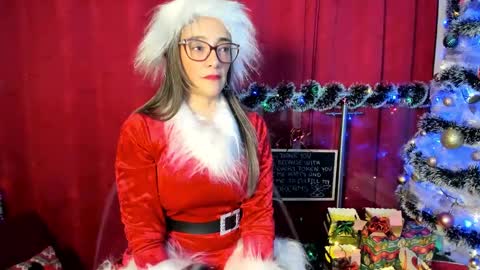 jessica herreraToday I will be your devil and you my victim online show from 24, 12, 2024