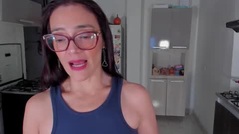 jessica herreraToday I will be your devil and you my victim online show from 17, 11, 2025