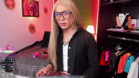 Snapshot of jess69jones chatting on 10, 10, 2025 Jess online show from 10, 10, 2025
