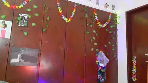 Snapshot of jess_sweett chatting on 4, 2, 2026 Jessica online show from 4, 2, 2026