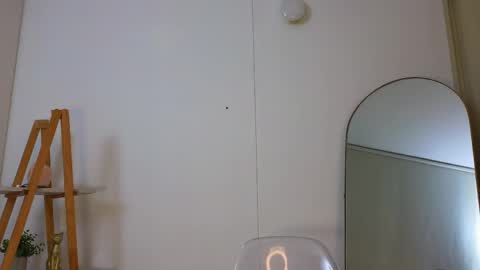 Snapshot of jessey_adams chatting on 25, 4, 2026 bella adams online show from 25, 4, 2026
