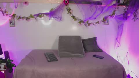 Jessi Alex online show from 13, 10, 2025