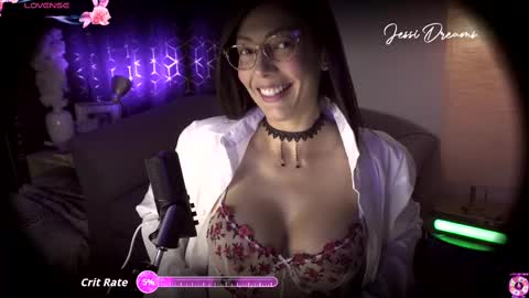 Snapshot of jessi_dreams chatting on 19, 9, 2025 Jessica Gomez online show from 19, 9, 2025