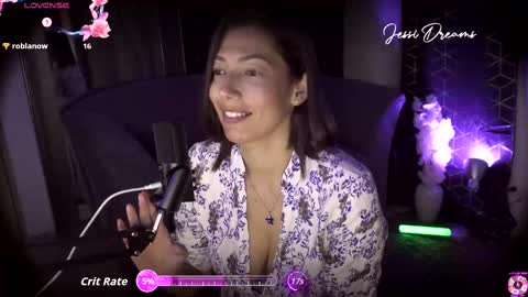 Snapshot of jessi_dreams chatting on 10, 10, 2025 Jessica Gomez online show from 10, 10, 2025