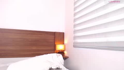 I AM JESSI online show from 28, 2, 2025