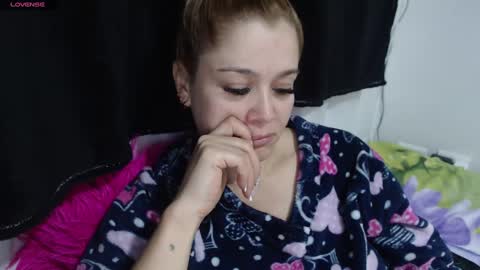 Snapshot of jessi_robertss chatting on 12, 3, 2025 jessica online show from 12, 3, 2025