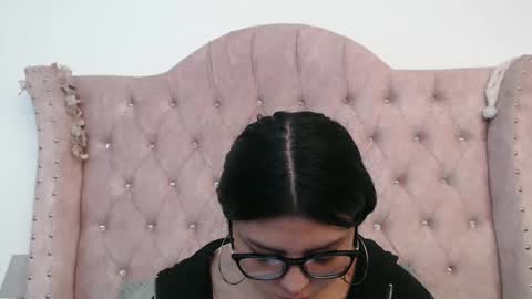 Jessica  online show from 17, 9, 2025