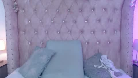 Jessica  online show from 11, 2, 2026