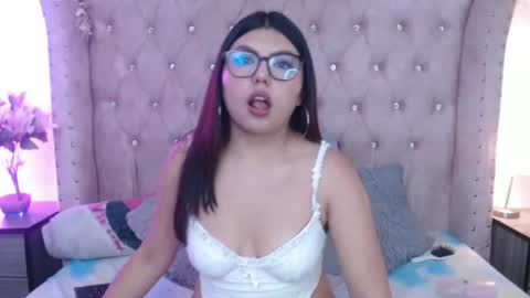 Snapshot of jessica_carter_ chatting on 13, 5, 2026 Jessica online show from 13, 5, 2026