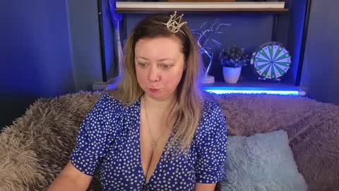 Snapshot of jessica_foxie chatting on 8, 1, 2025 Jessica online show from 8, 1, 2025