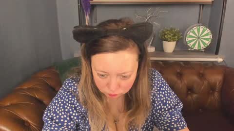 Snapshot of jessica_foxie chatting on 20, 1, 2025 Jessica online show from 20, 1, 2025