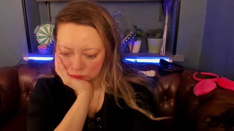 Snapshot of jessica_foxie chatting on 31, 1, 2025 Jessica online show from 31, 1, 2025