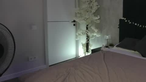 Jessica Jensen online show from 13, 7, 2026