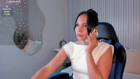 jessica_taylor_22 online show from 7, 4, 2026