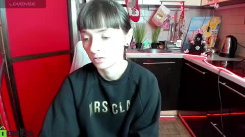 jessicaforris online show from 17, 12, 2025