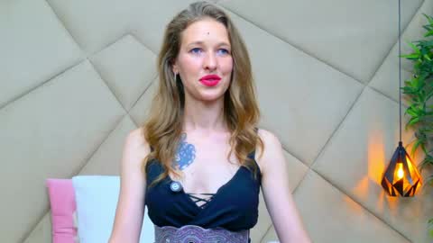 Snapshot of jessicagibson chatting on 19, 5, 2026 Jessica online show from 19, 5, 2026