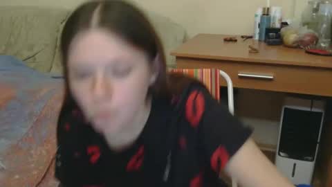 jessicaholland1 online show from 13, 5, 2026