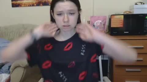 jessicaholland1 online show from 31, 5, 2026