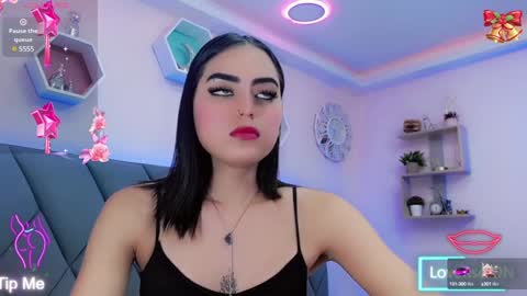 Snapshot of jessieafrodita chatting on 23, 12, 2024 Jessieafroditas room online show from 23, 12, 2024
