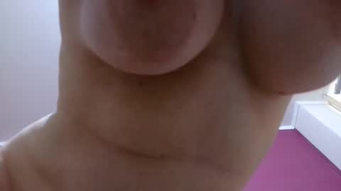 jessika97 online show from 8, 1, 2025