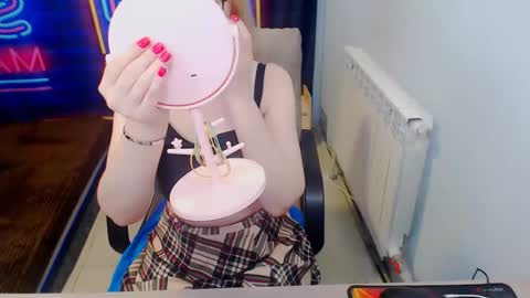 Victoria online show from 6, 4, 2026