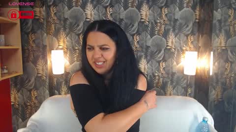 Snapshot of jessthewicked chatting on 3, 12, 2024 JessTheWicked online show from 3, 12, 2024